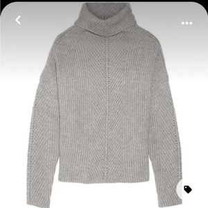 Maje Funnelneck / high neck grey sweater